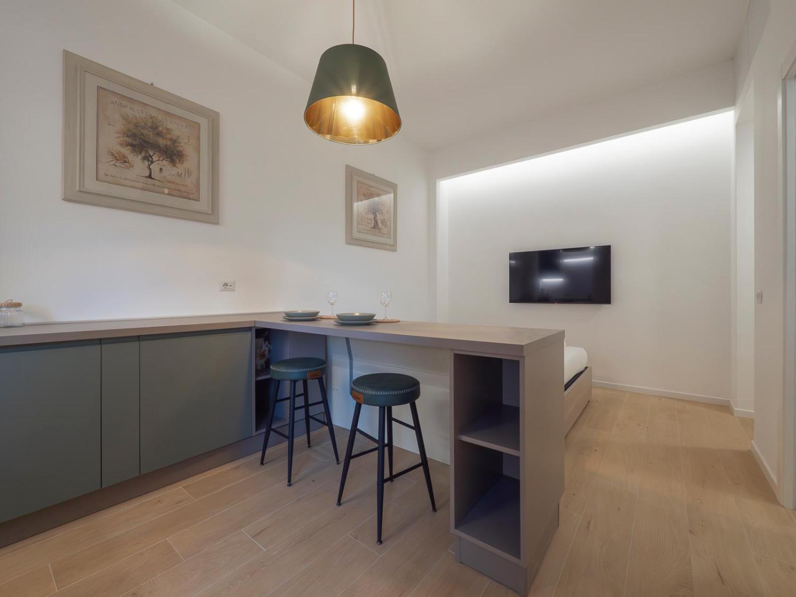 Xenia Apartments - Renovated Studio In Navigli Area Milan Exterior photo